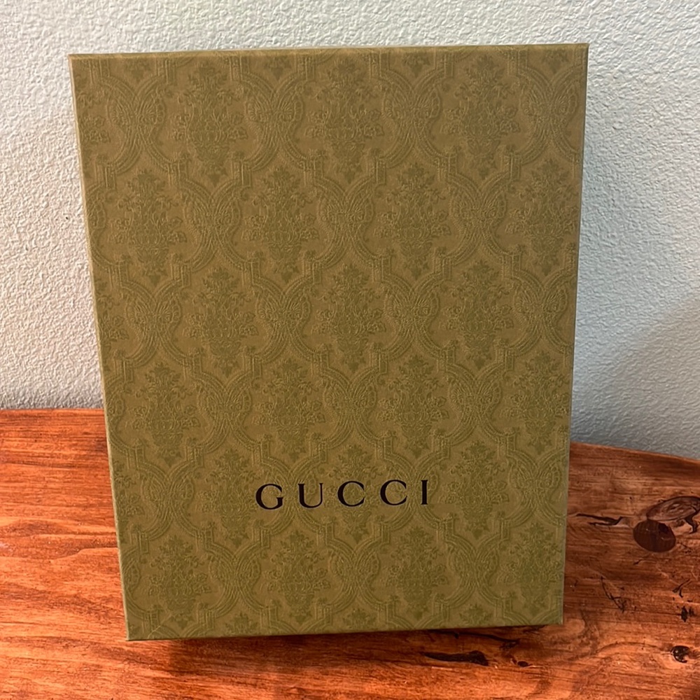Gucci box for shoes